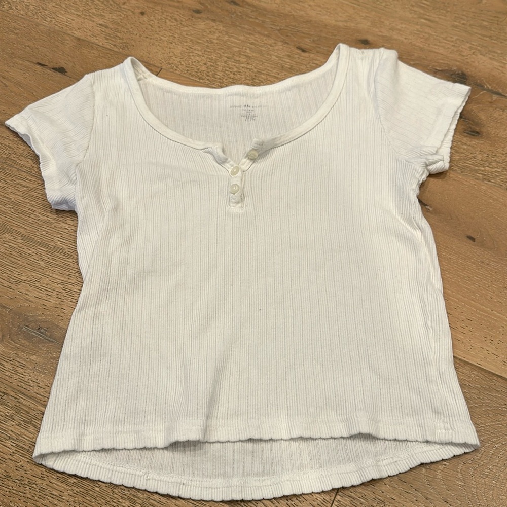 Brandy Melville T-shirt